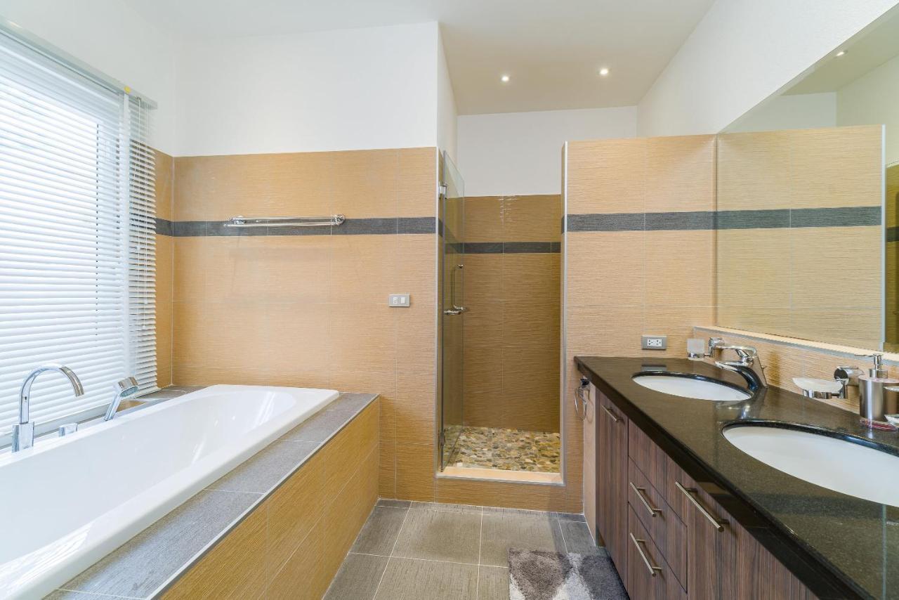 Luxury Pool Villa 604 4Br 8-10 Persons Pattaya Exterior foto